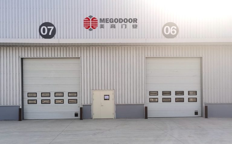 美高門業(yè)助力上海英科醫(yī)療打造智能化物流通道縮略圖 美高門業(yè)助力上海英科醫(yī)療打造智能化物流通道縮略圖